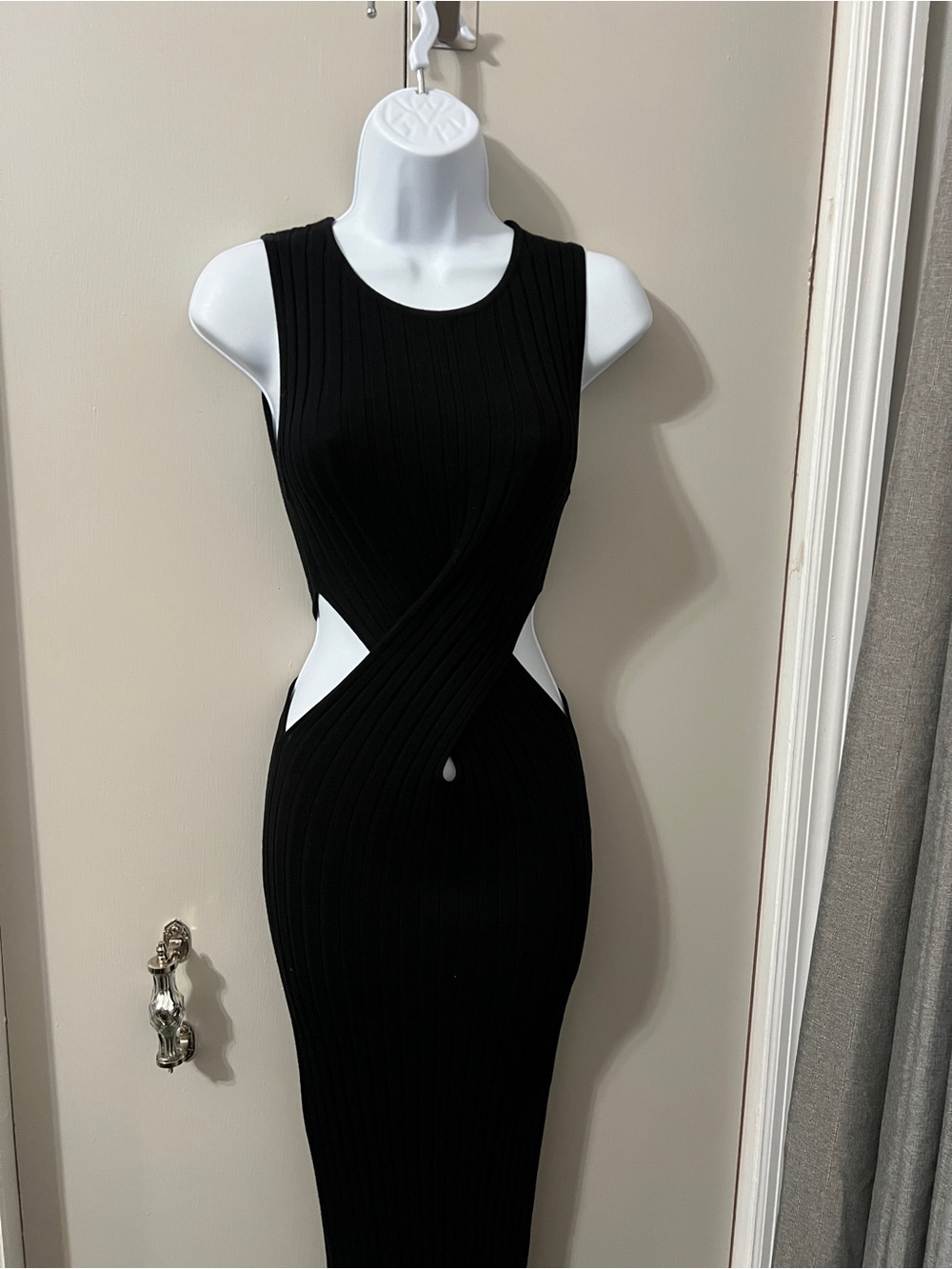 SOLD !!! Black Backless Ribbed Cutout Maxi Dress